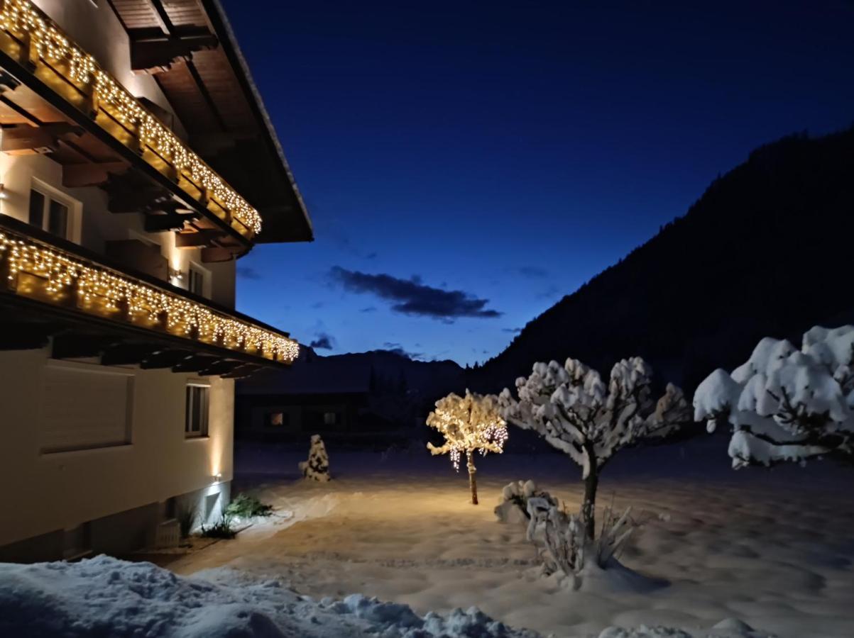 Gaestehaus Walpurga รุสบาค อัม พาสเกอชุตต์ ภายนอก รูปภาพ